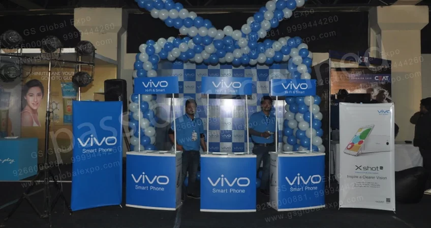 Promotional-Table-Advertising